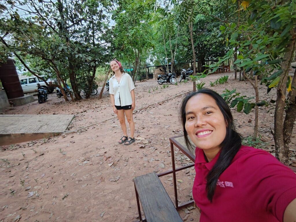 Life in Samraong